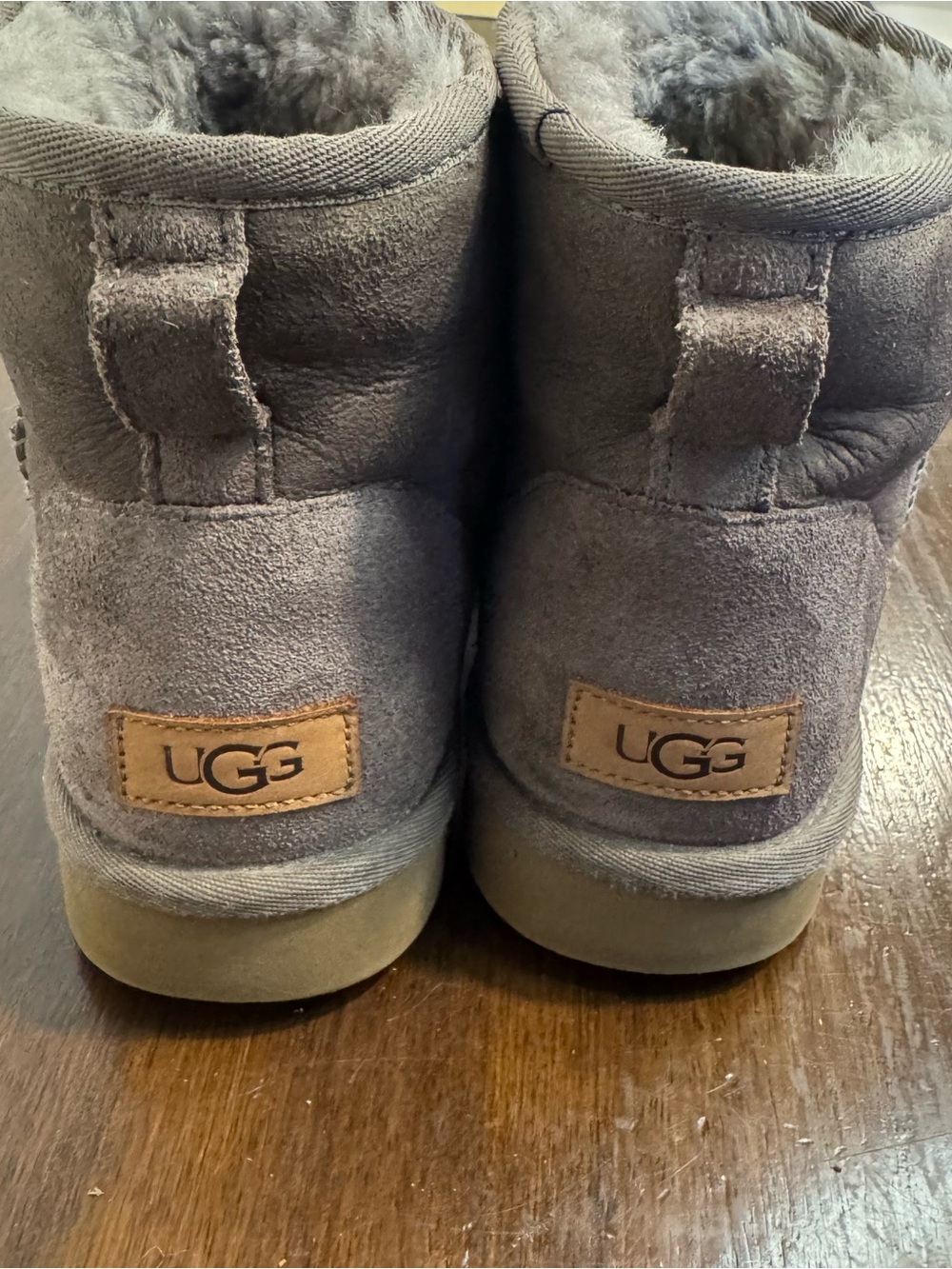UGG Women's Classic Mini II Boots Grey Suede Sheepskin 1016222 Size 8 - Picture 6 of 9